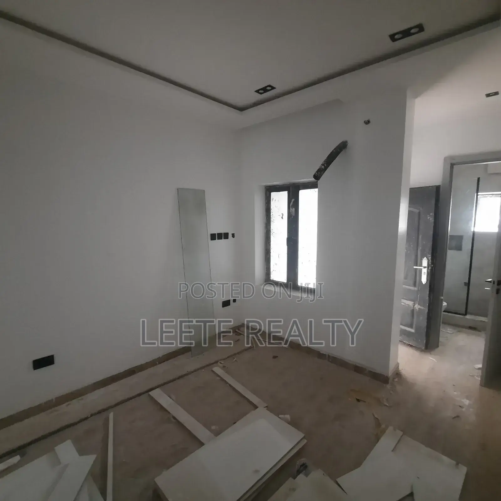 4bdrm Townhouse/Terrace in Durumi for sale
