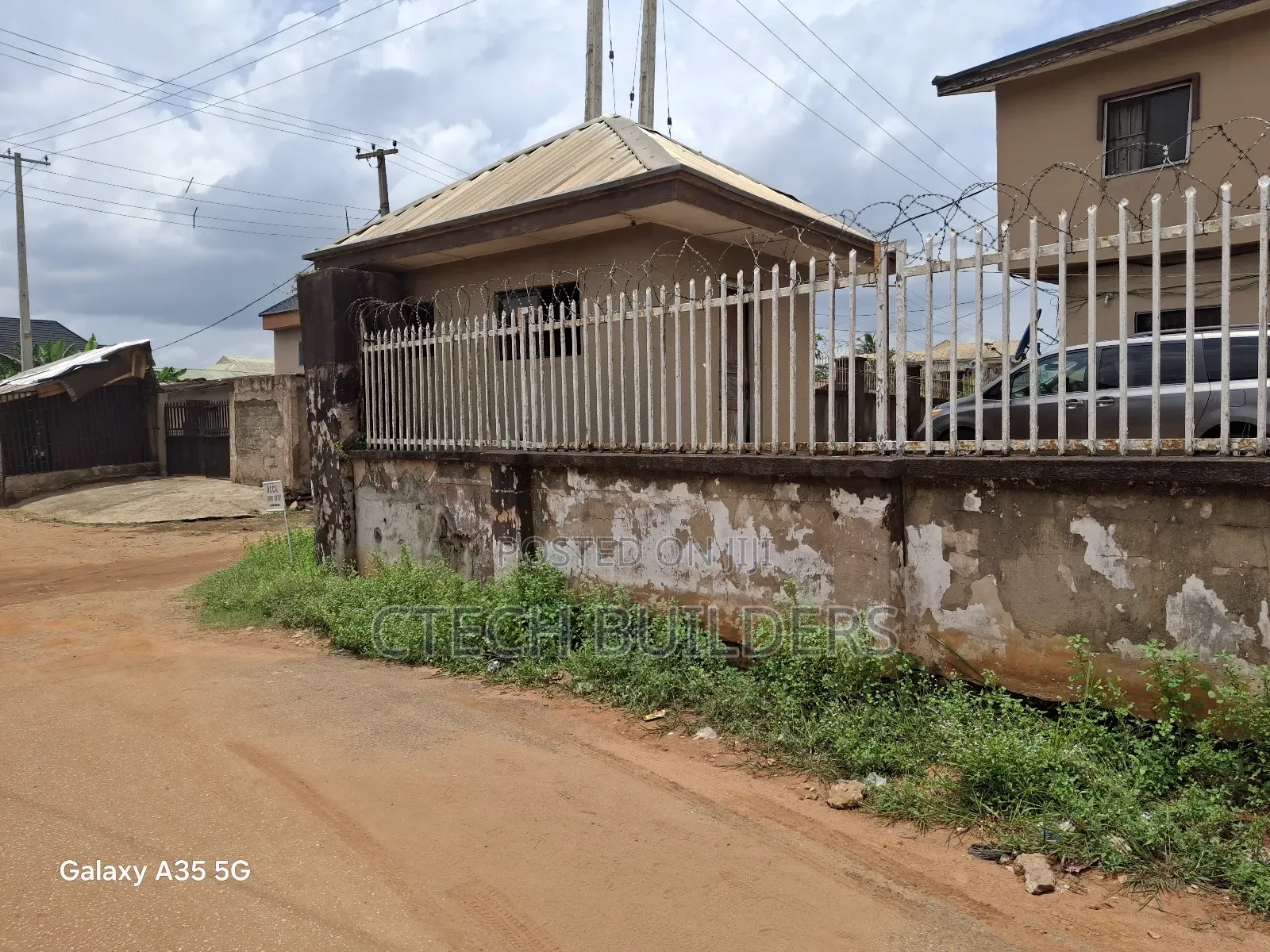 3bdrm Block of Flats in Benin City for sale