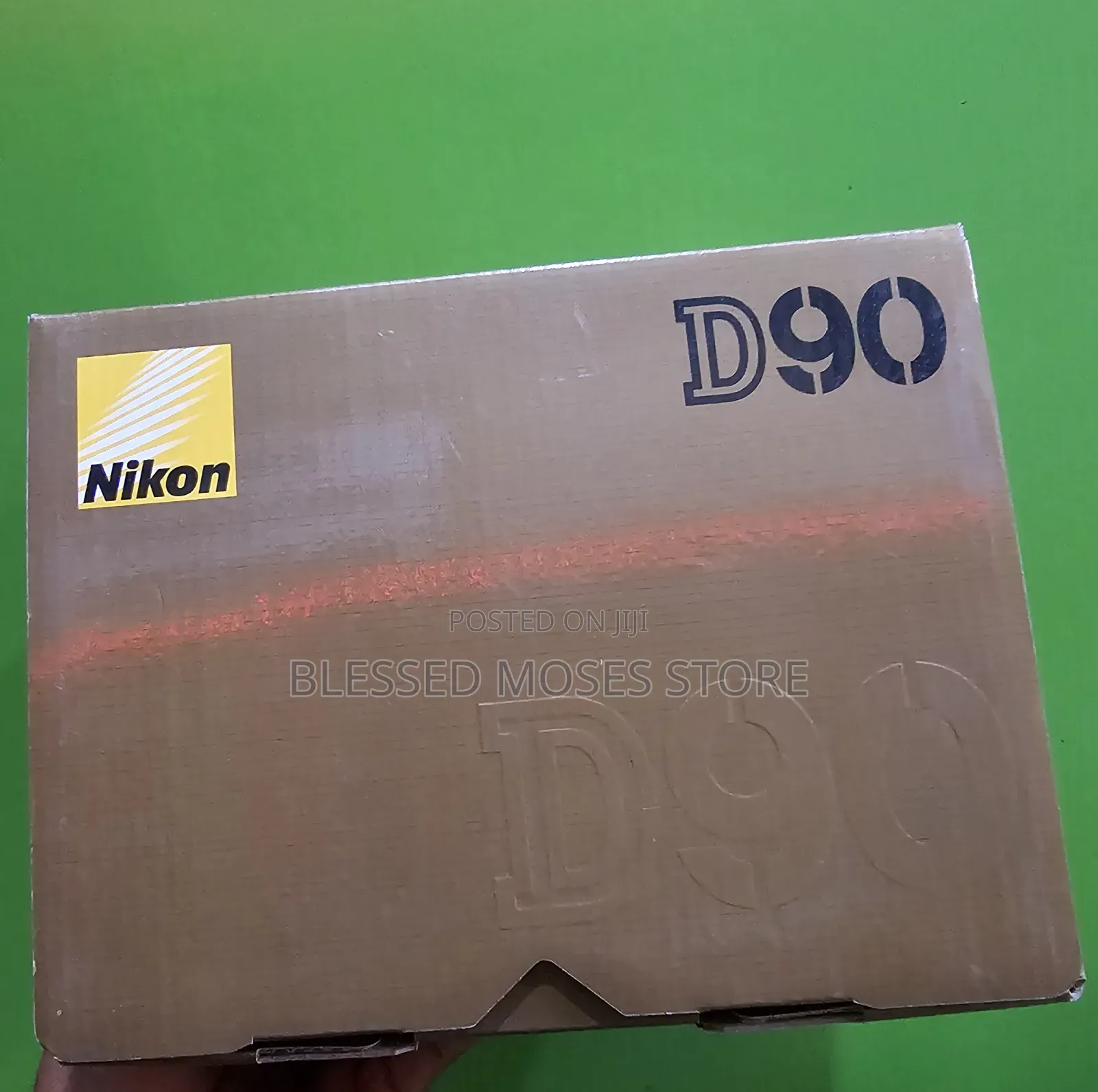 Nikon D90 With 18-105mm