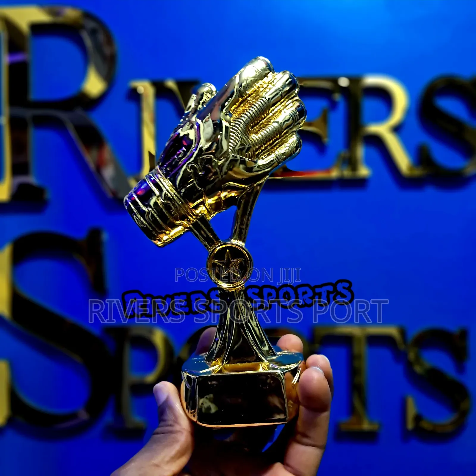 Golden Glove Trophy