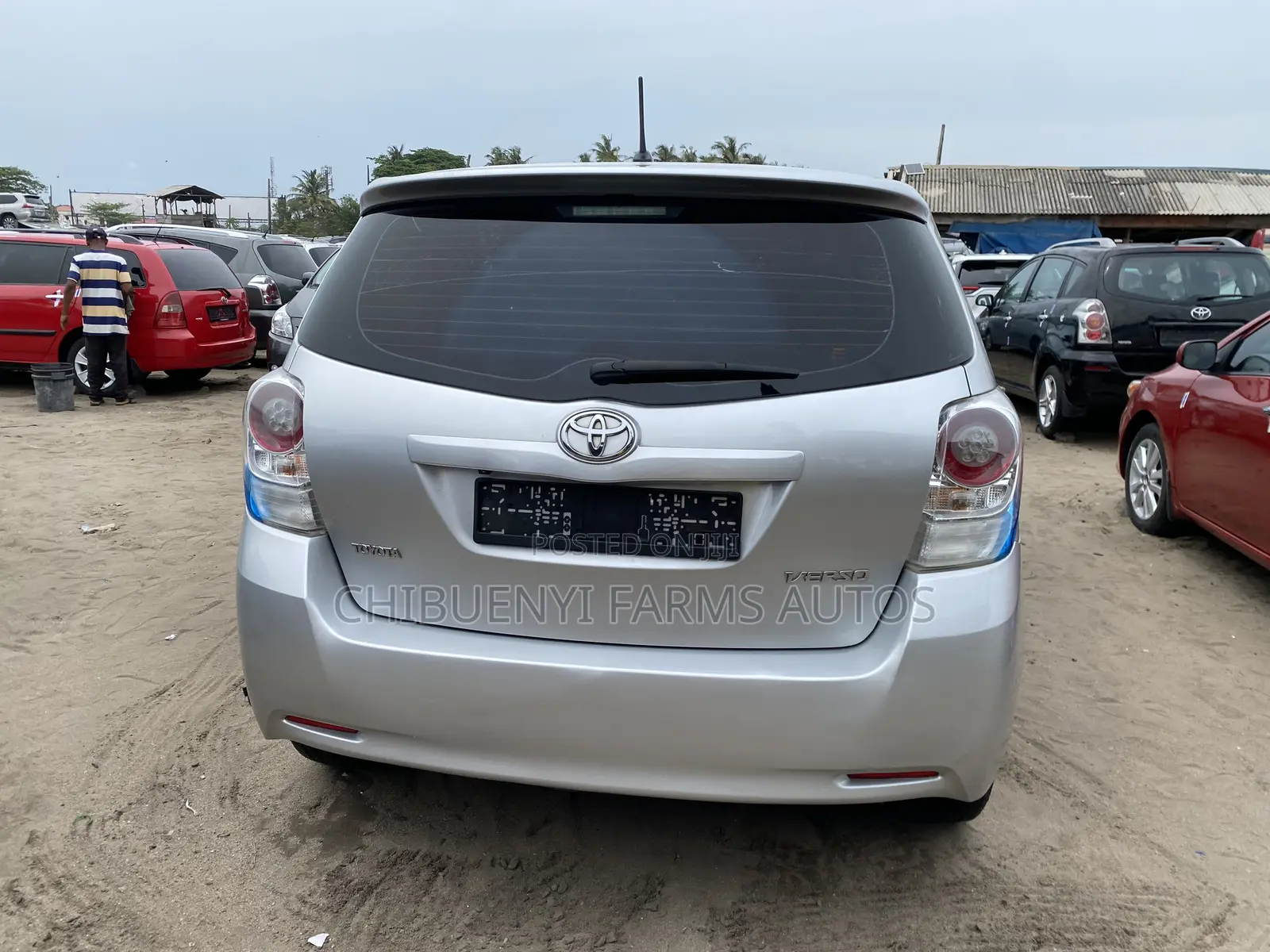 Toyota Verso 1.6 2010 Silver