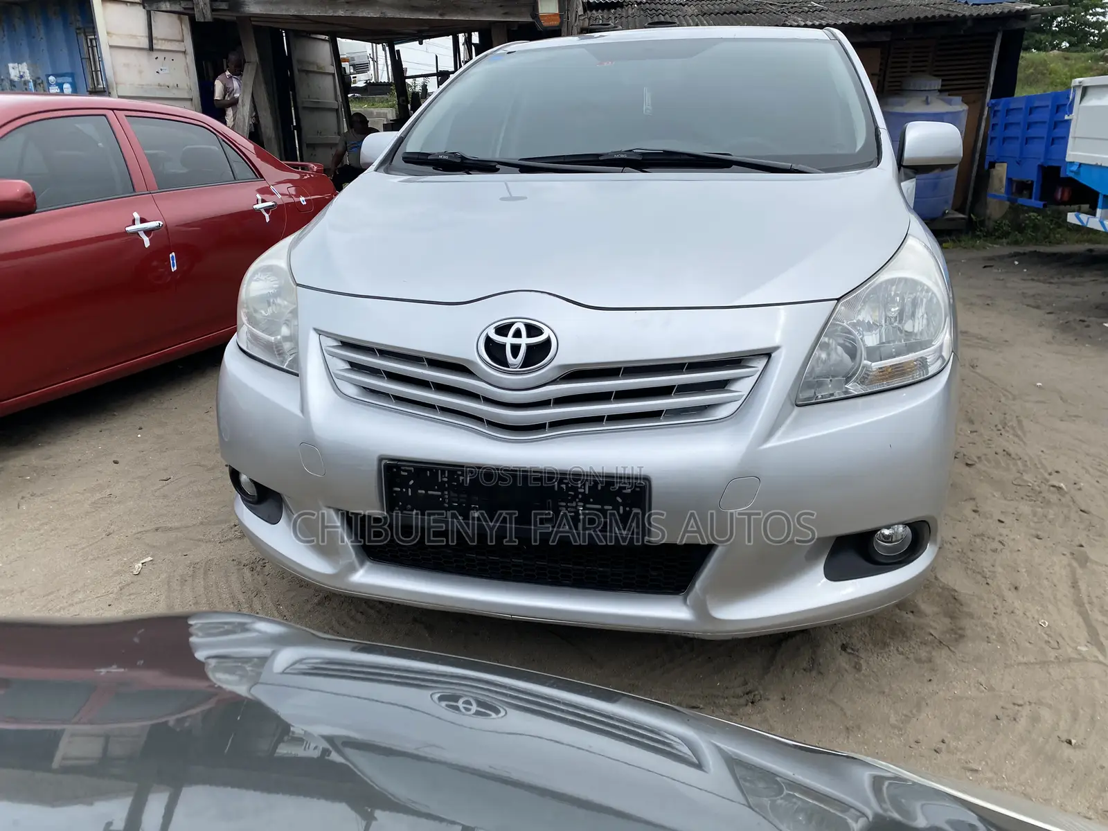 Toyota Verso 1.6 2010 Silver