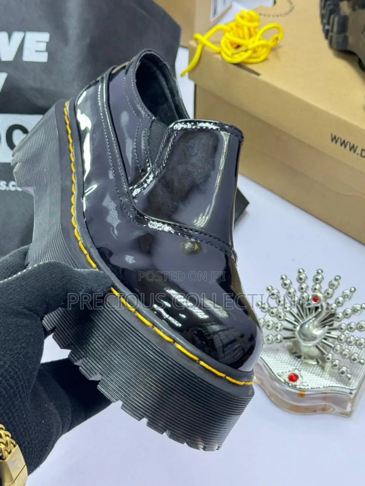 Dr Martens Pull on Leather Shoe