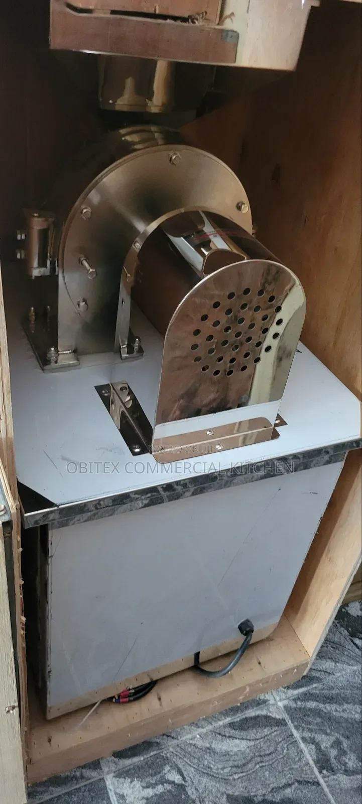 Industrial Heavy Duty Stainless Grinder Machine Is Available for Sale