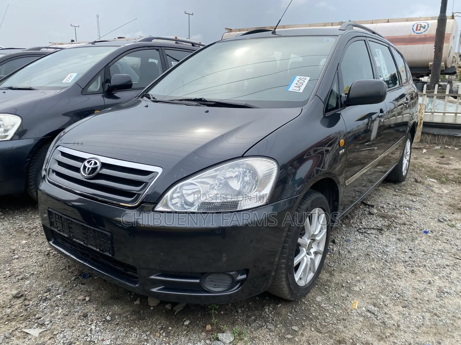 Toyota Avensis Verso 2.0 Petrol 2006 Black