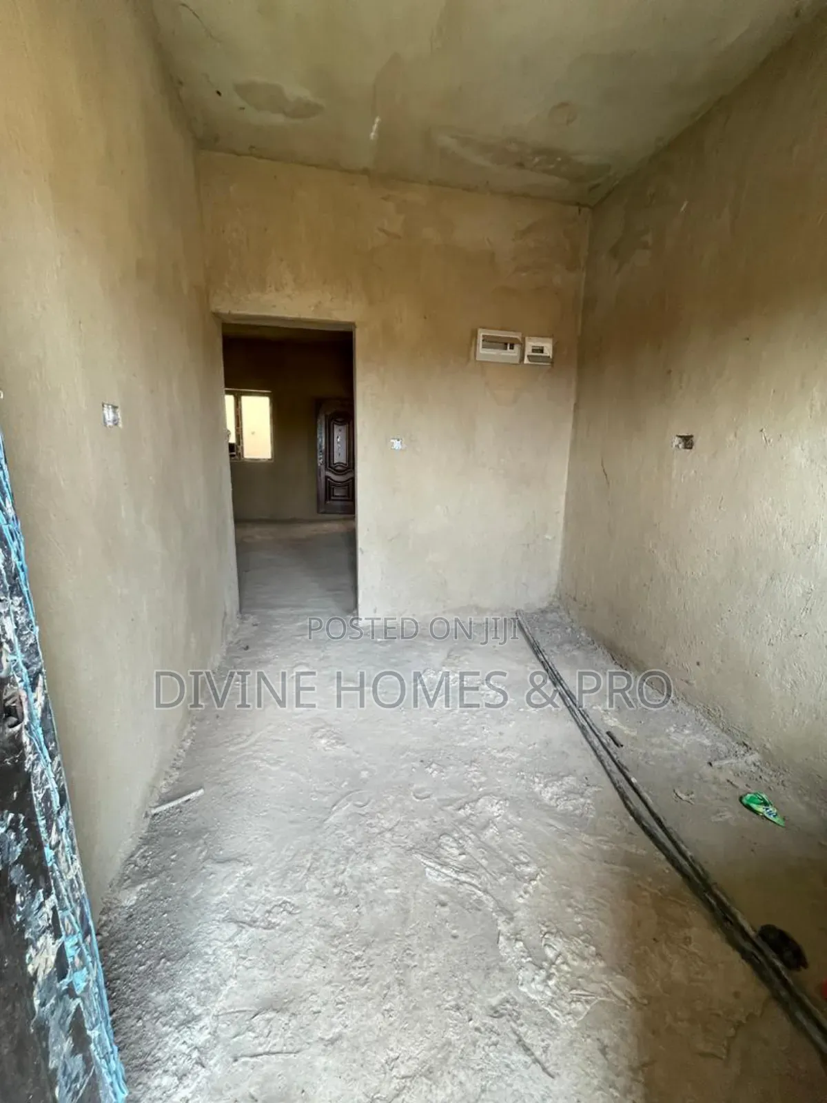 2bdrm Block of Flats in Life Camp for sale