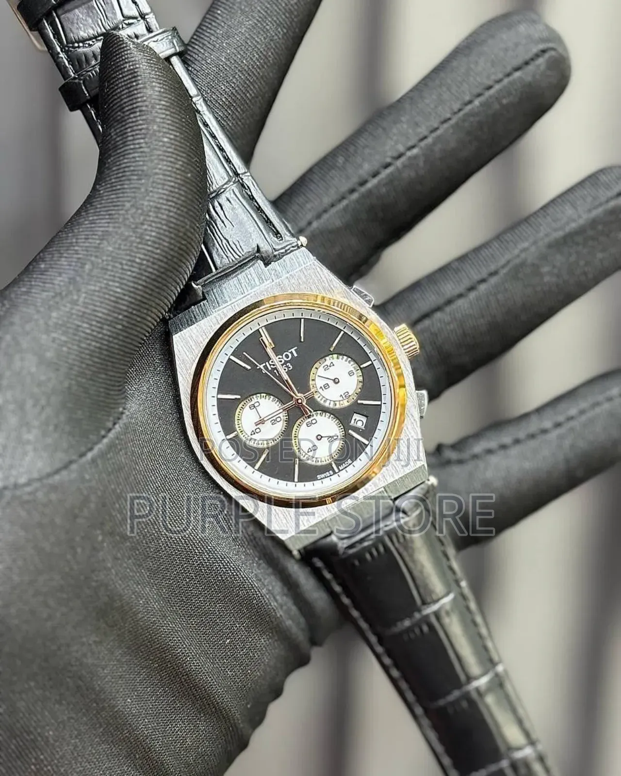 Tissot  Chronograph  Black  Leather 