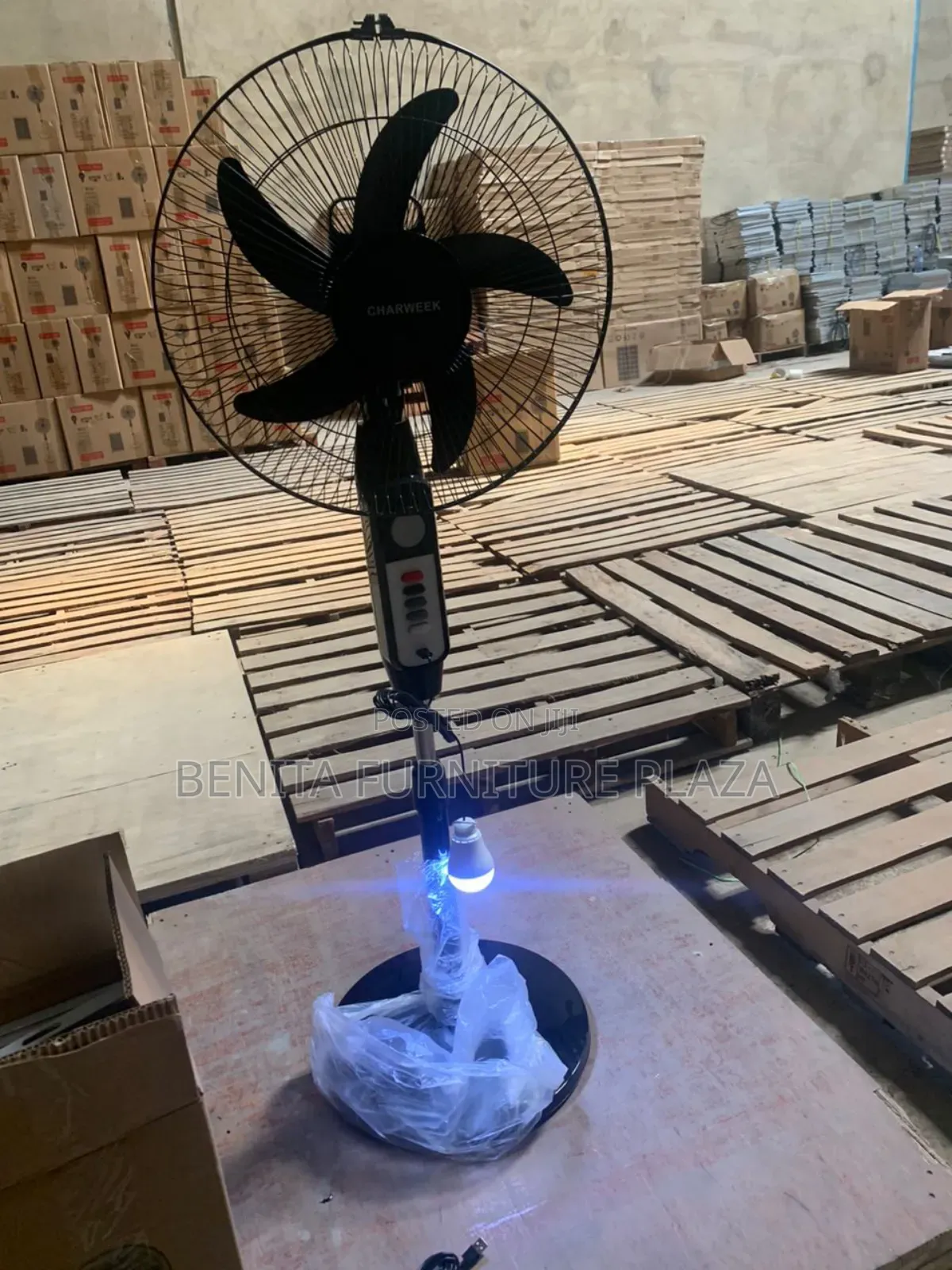 Chairweek Solar Fan