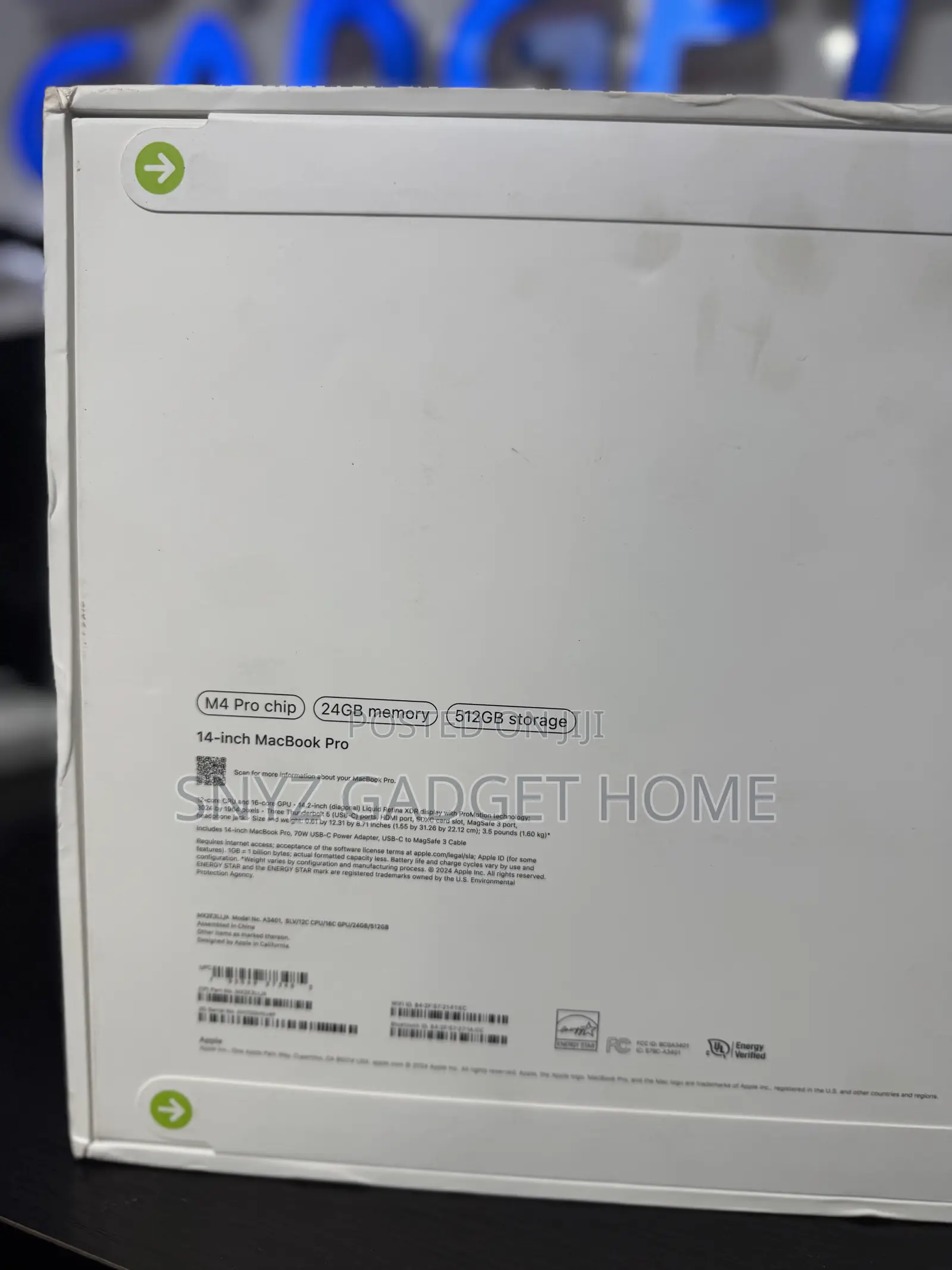 New Laptop Apple MacBook Pro 2024 M4 24GB Apple M4 Pro SSD 512GB