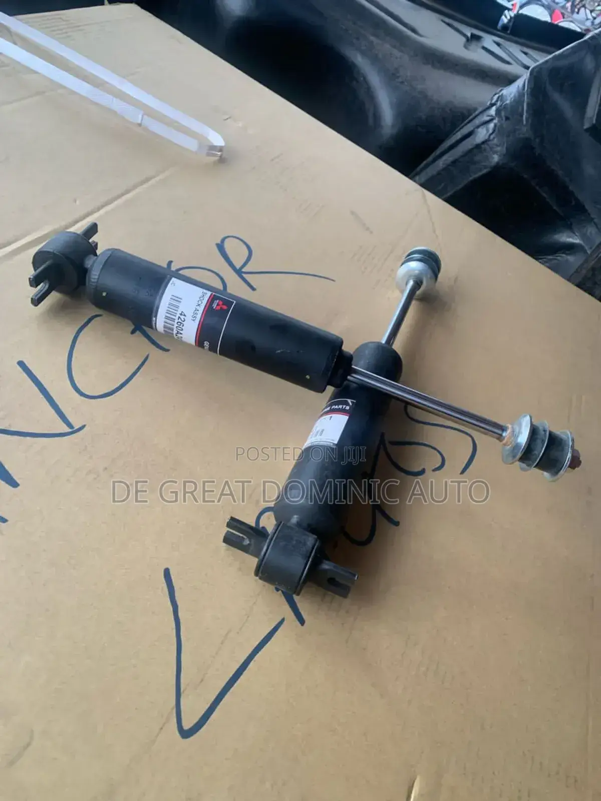 Front Shock Absorber For Mitsubishi L200 2x4