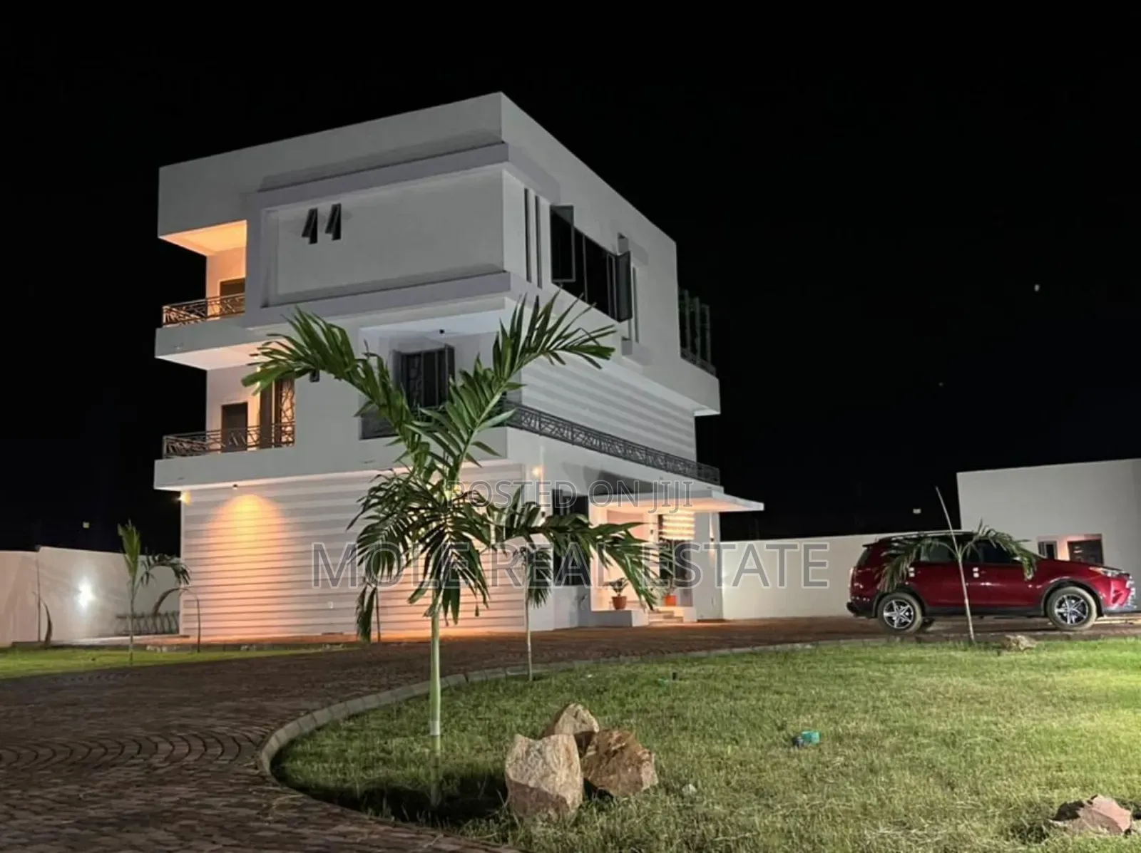 Furnished 5bdrm Duplex in Osapa for sale