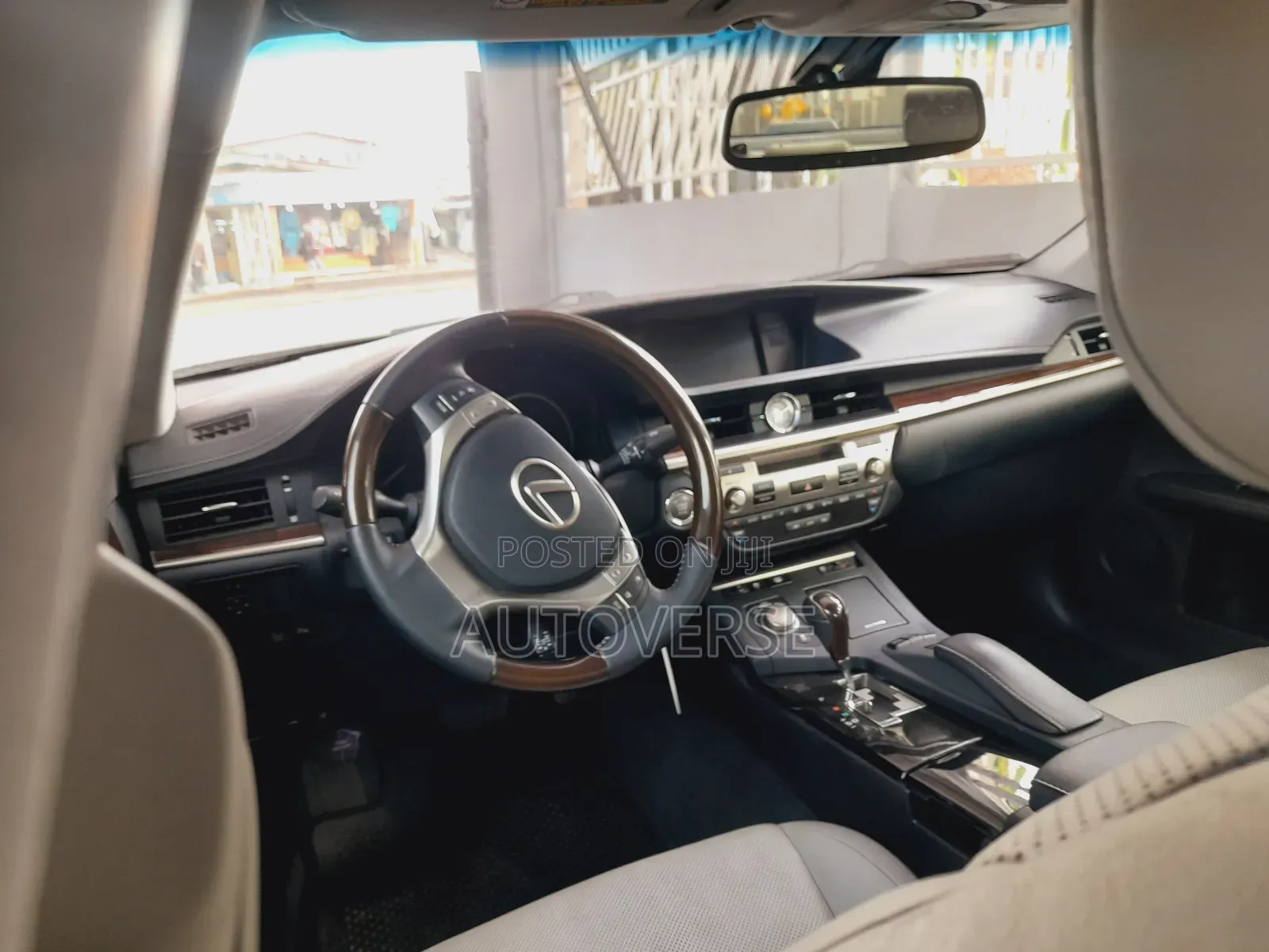 Lexus ES 350 FWD 2015 Silver