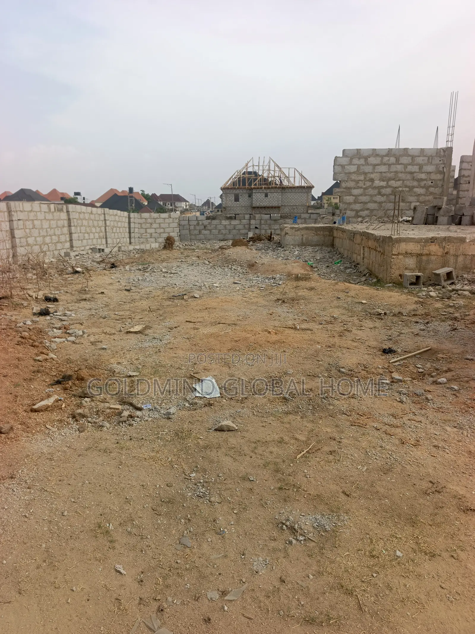 6bdrm Duplex in Goldmind Estate Katampe Extension for sale