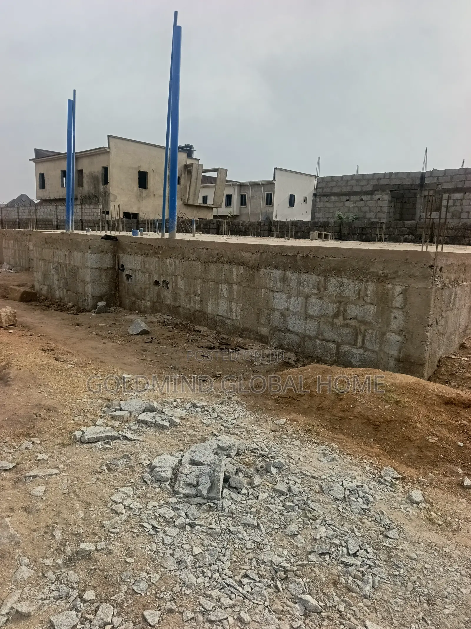 6bdrm Duplex in Goldmind Estate, Katampe Extension for sale