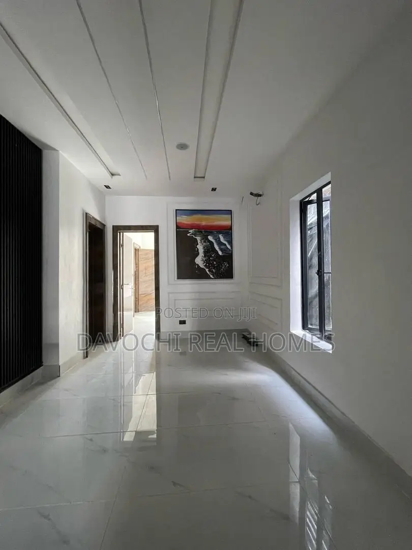 5bdrm Duplex in Ajah for sale