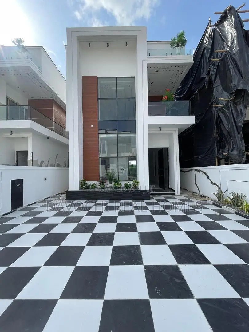 5bdrm Duplex in Ajah for sale