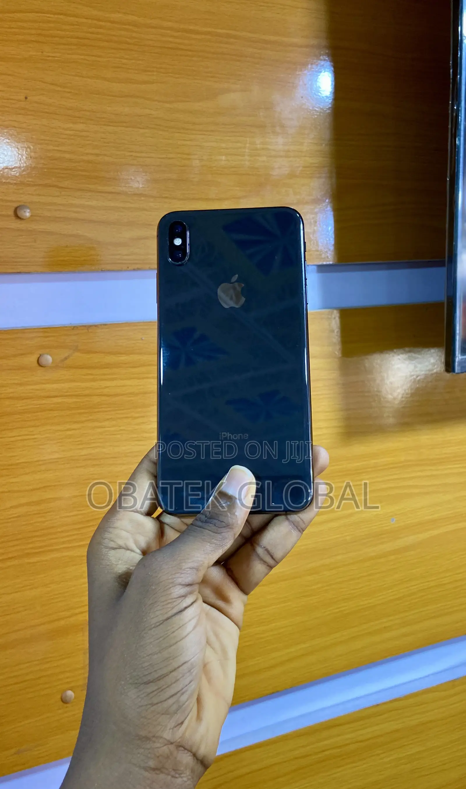 Apple iPhone XS Max 64 GB Black