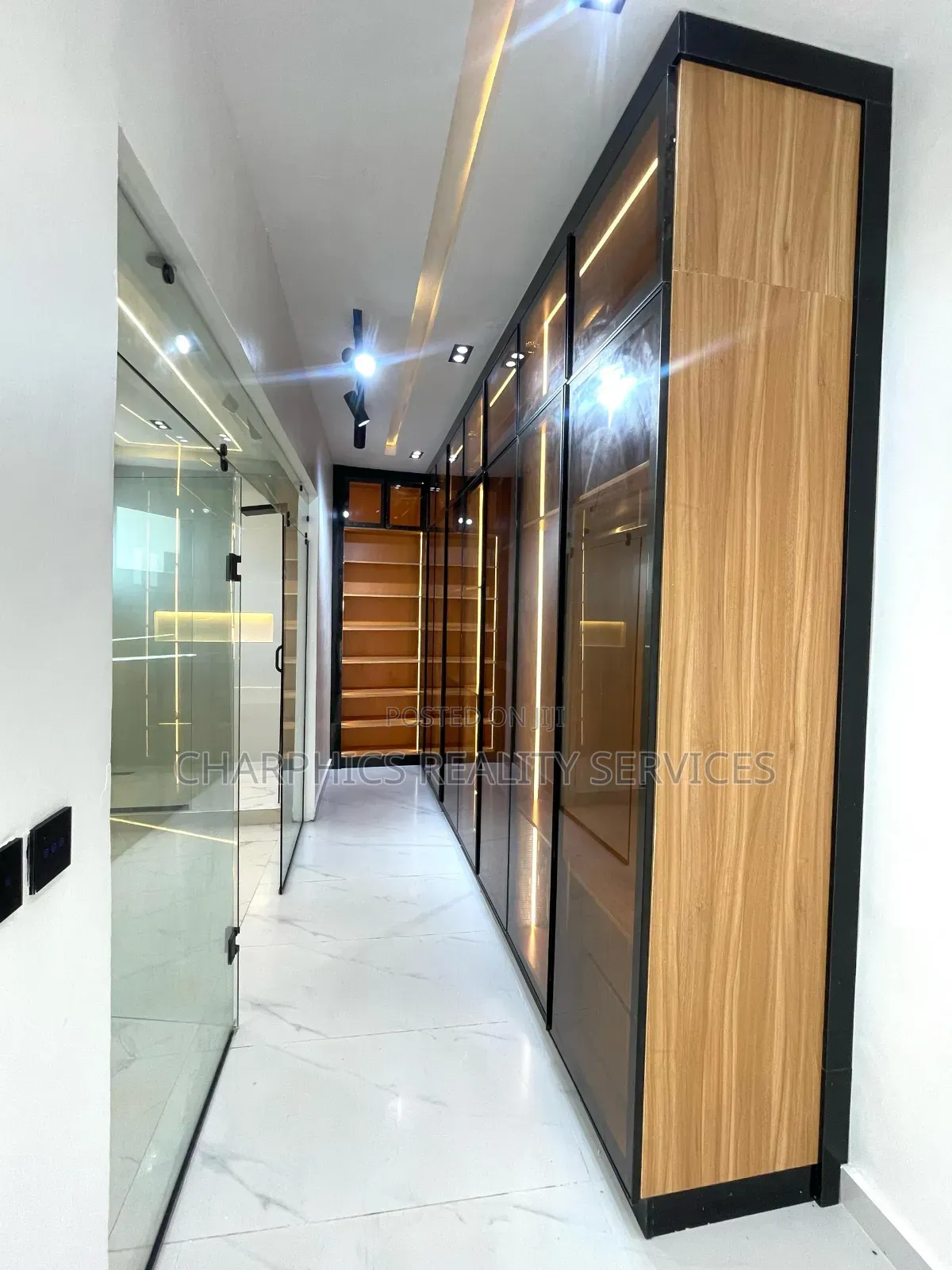 5bdrm Duplex in Ajah for sale