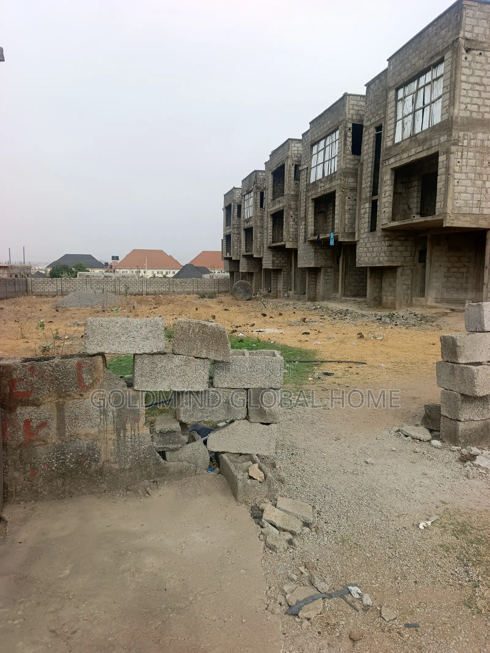 4bdrm Apartment In Goldmind Estate Kaura For Sale