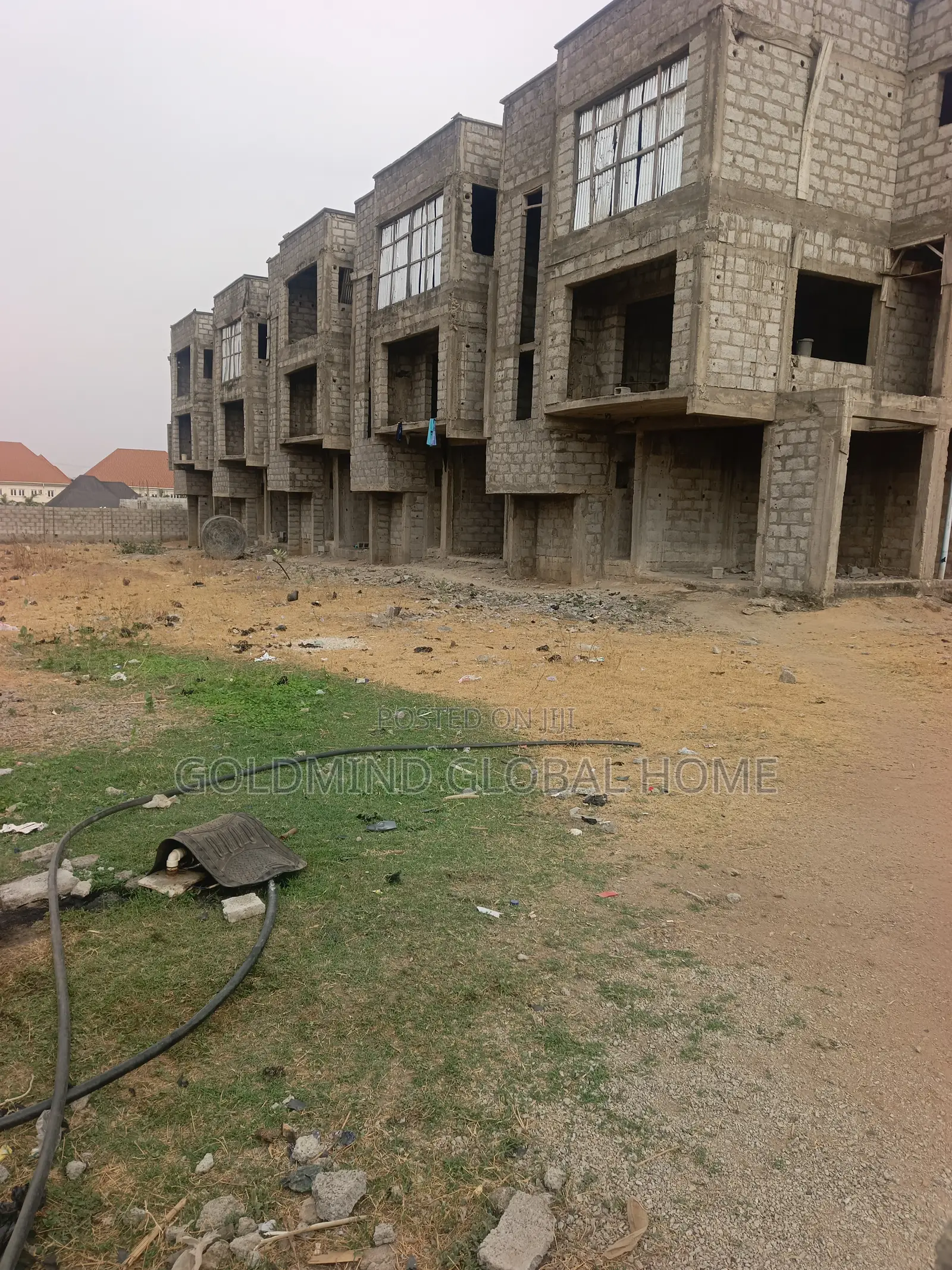 4bdrm Apartment In Goldmind Estate Kaura For Sale