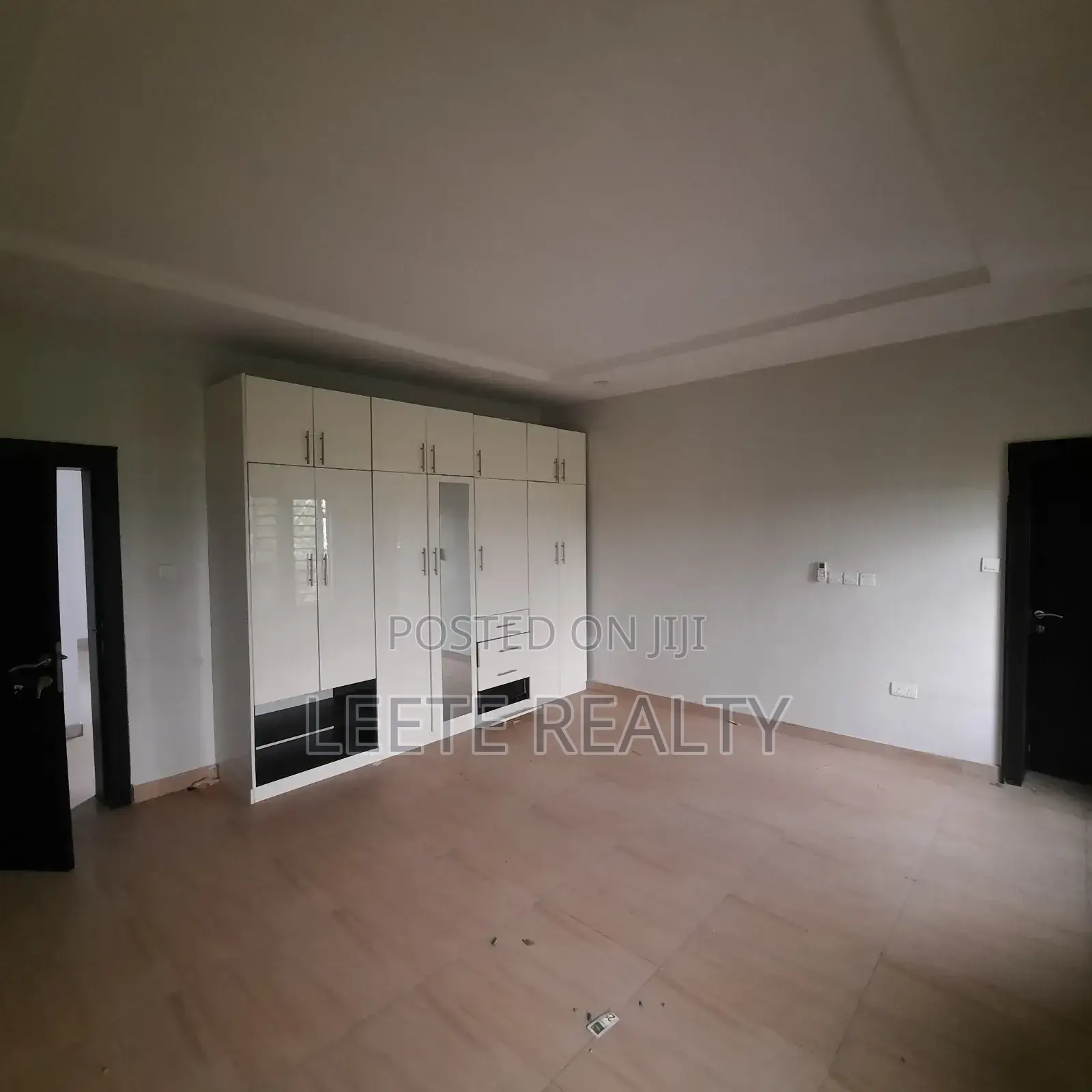 4bdrm Townhouse/Terrace in Jabi for sale