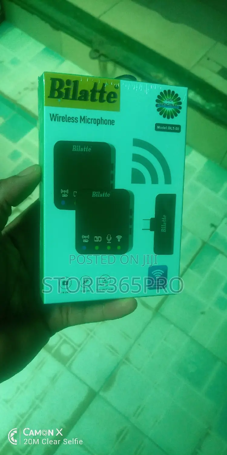 Wireless Microphone With Noise Cancellation