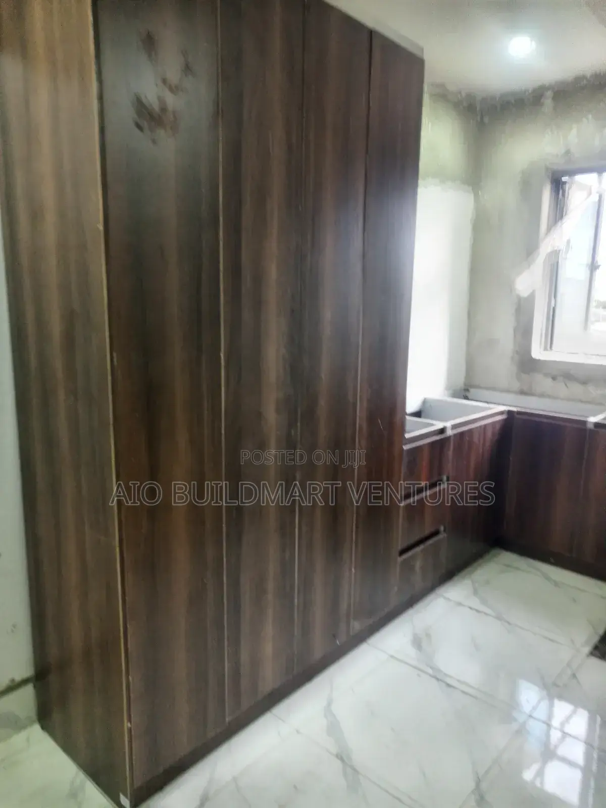 Cabinet Wardrobe