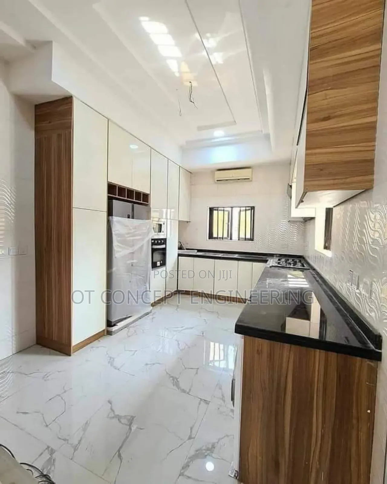 HDF Glossy Finish Kitchen Cabinet