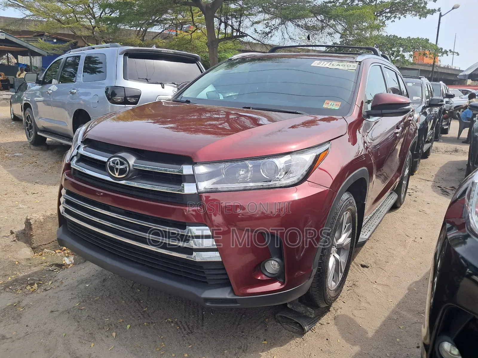 Toyota Highlander Limited V6 4x2 (3.5L 6cyl 6A) 2016 Red