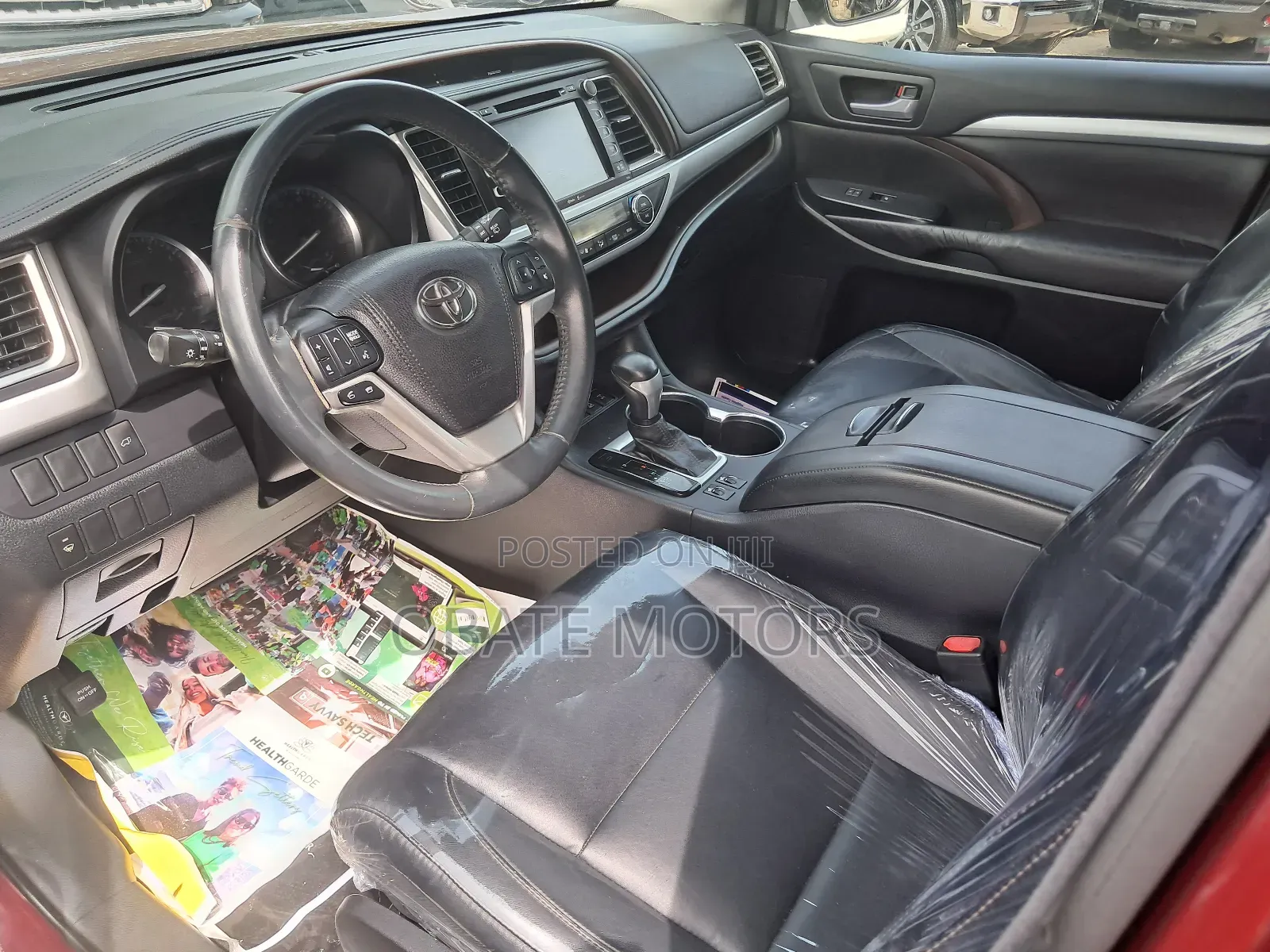 Toyota Highlander Limited V6 4x2 (3.5L 6cyl 6A) 2016 Red