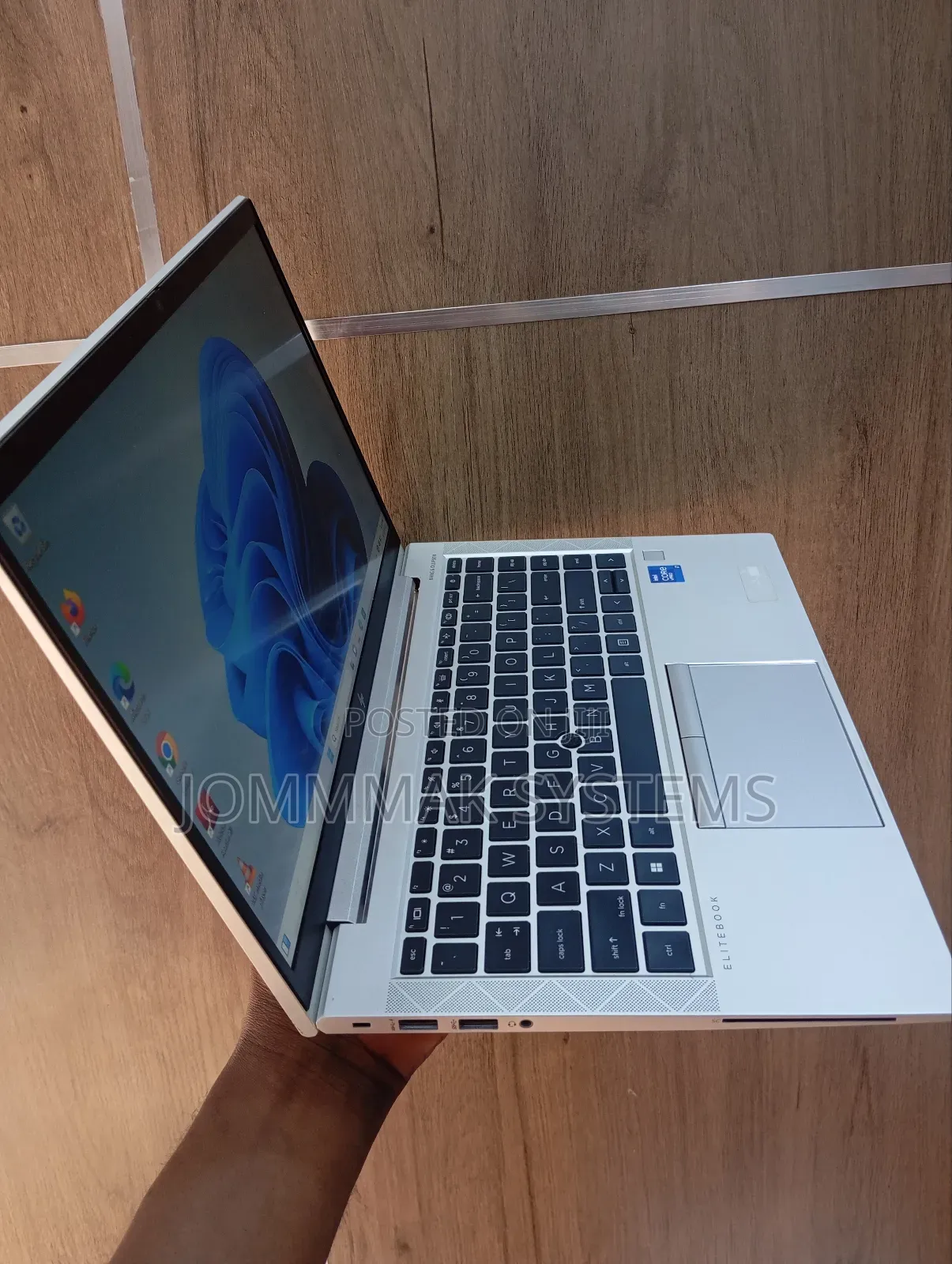 Laptop HP EliteBook 840 G8 16GB Intel Core I7 SSD 512GB