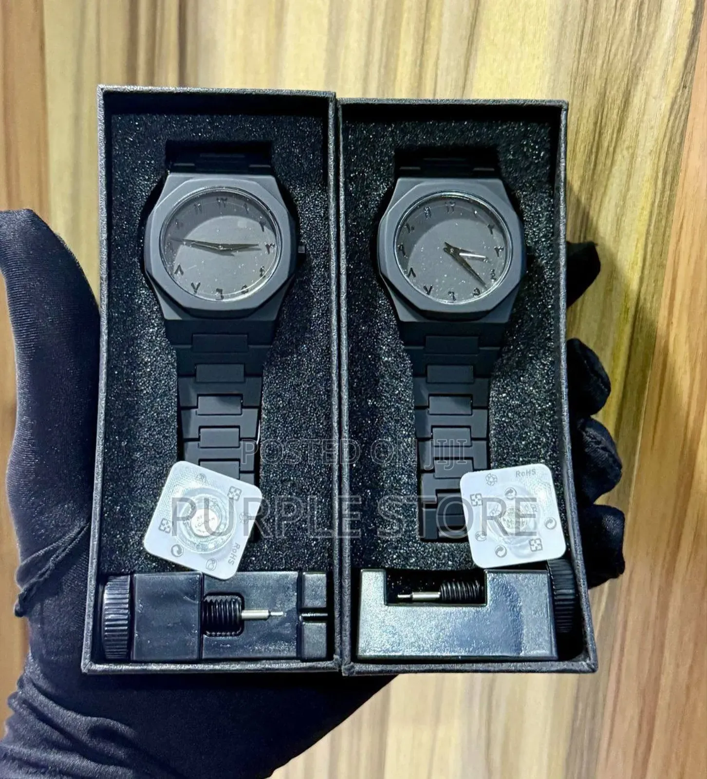 Valenzo Matte Strap Watch in Different Colors