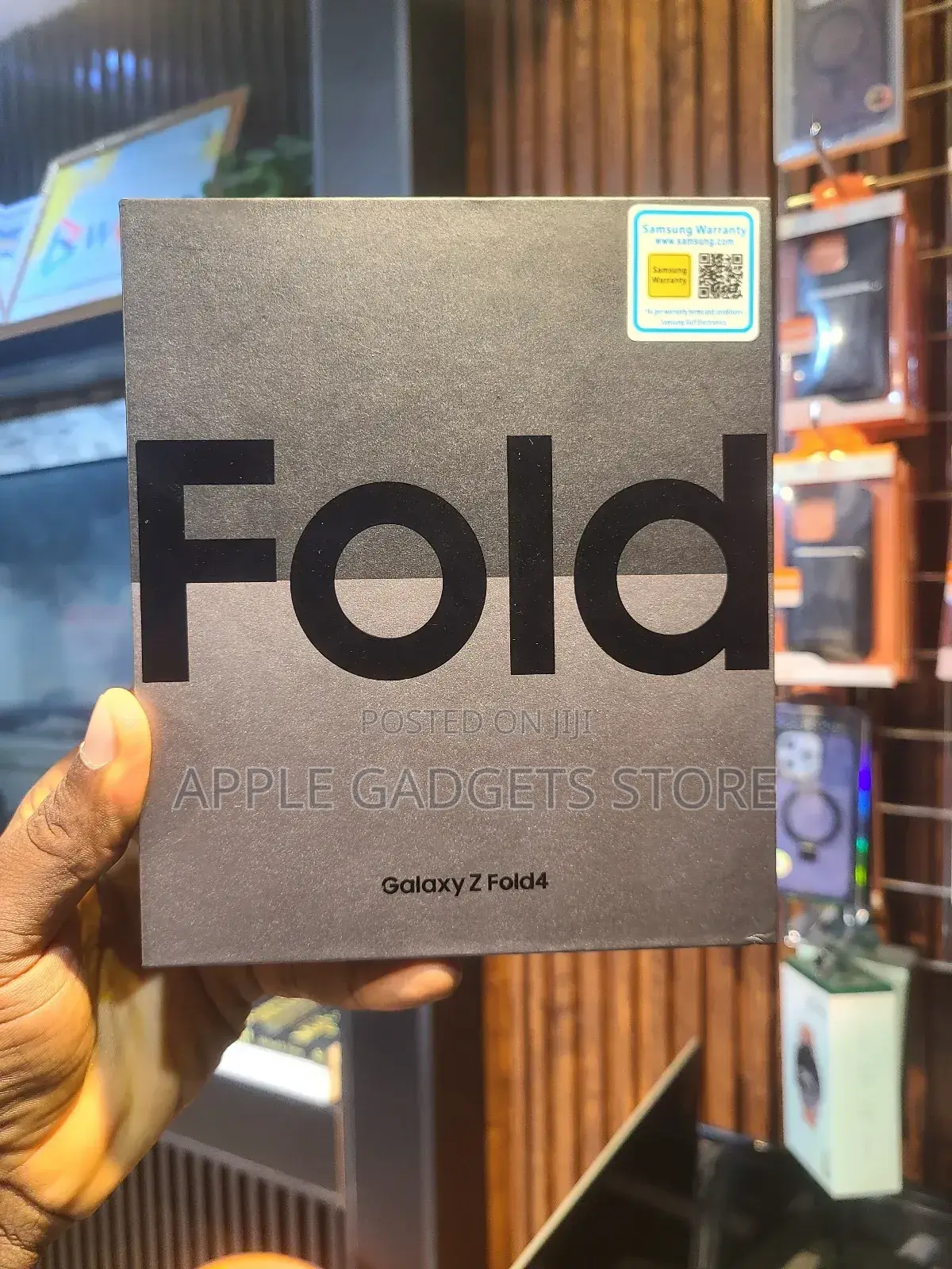 New Samsung Galaxy Z Fold4 256 GB