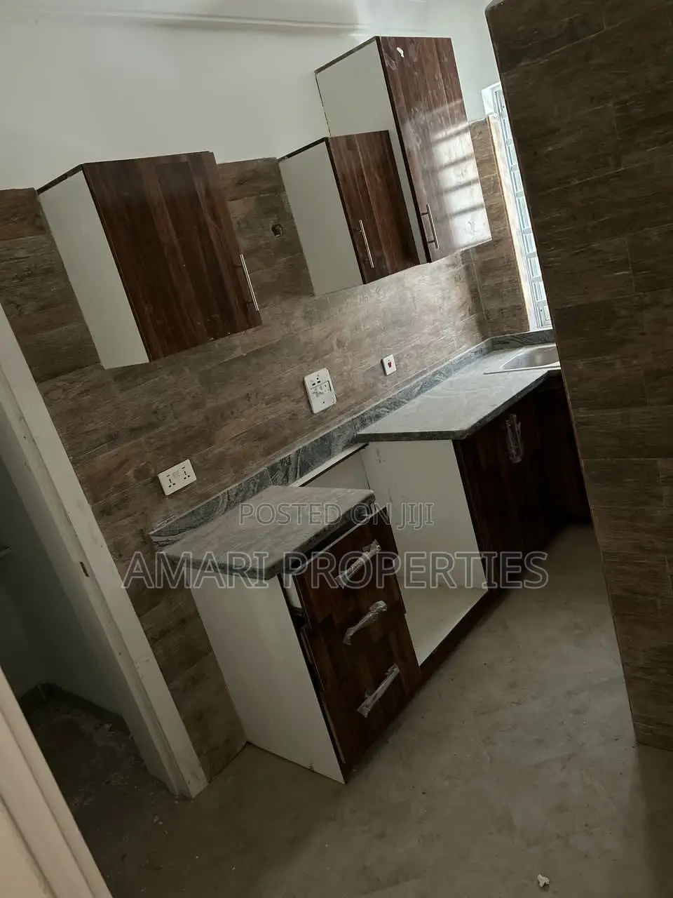 1bdrm Block of Flats in Majek, Ajah for rent