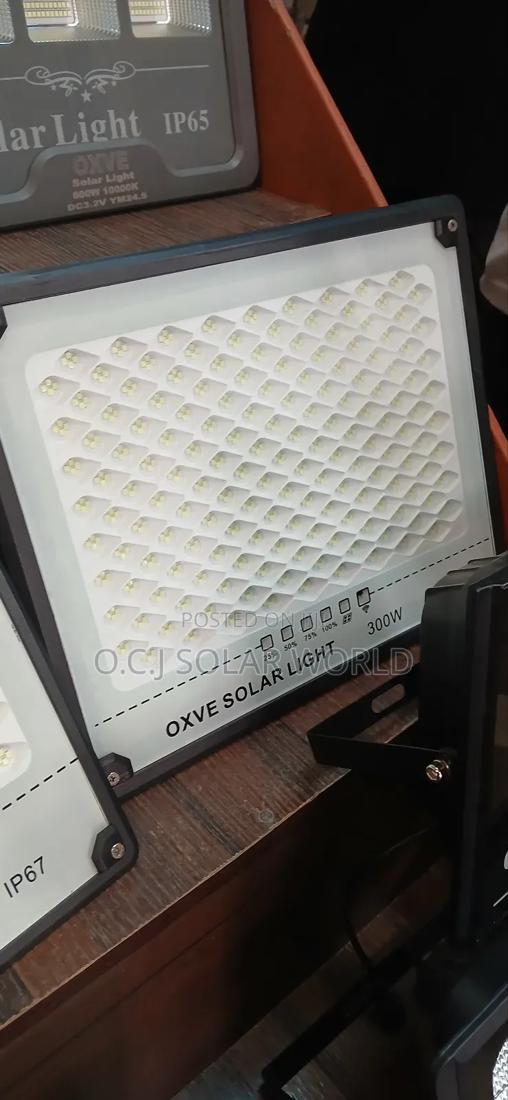 300watts Solar Floodlight 3.2volts