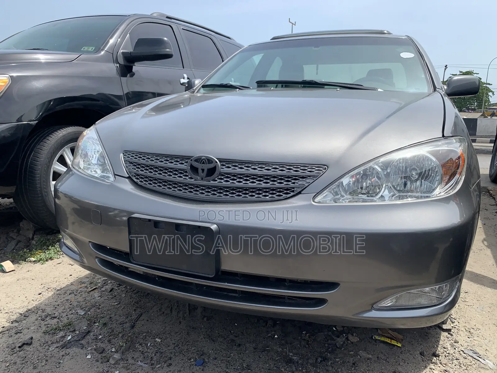 Toyota Camry XLE V6 4dr Sedan (3.0L 6cyl 5A) 2005 Gray