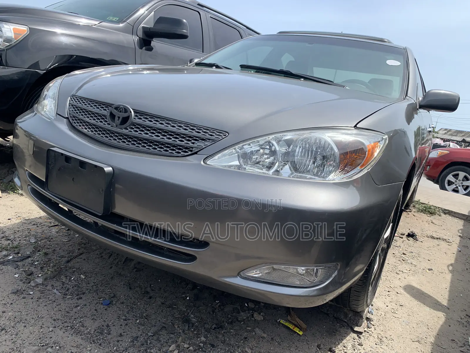 Toyota Camry XLE V6 4dr Sedan (3.0L 6cyl 5A) 2005 Gray