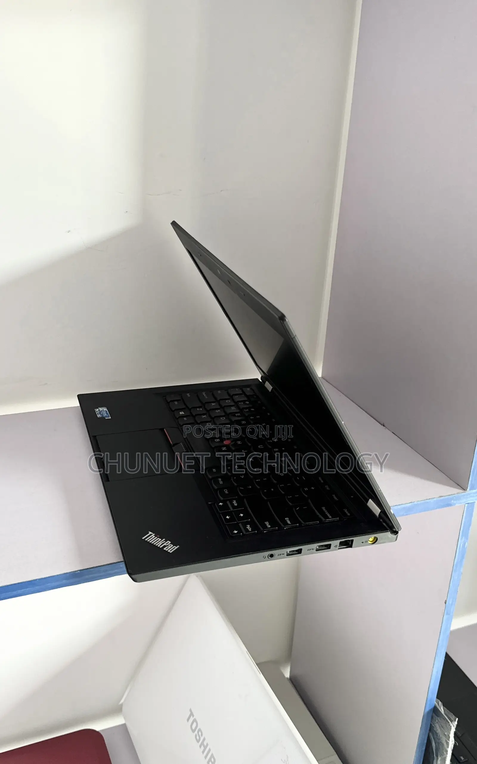 Laptop Lenovo ThinkPad T430u 8GB Intel Core i5 HDD 320GB