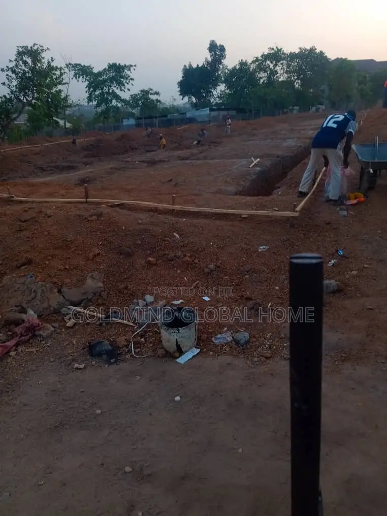 4bdrm Apartment in Kaura District Abuja for sale