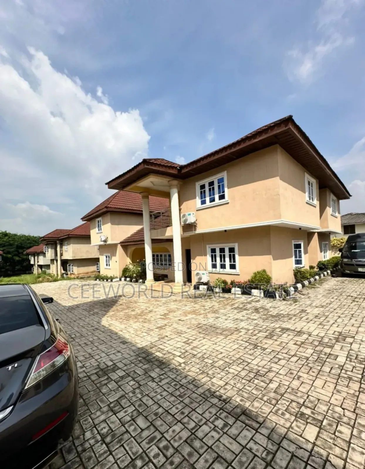 Furnished 3bdrm Apartment in Onireke Jericho Gra for rent