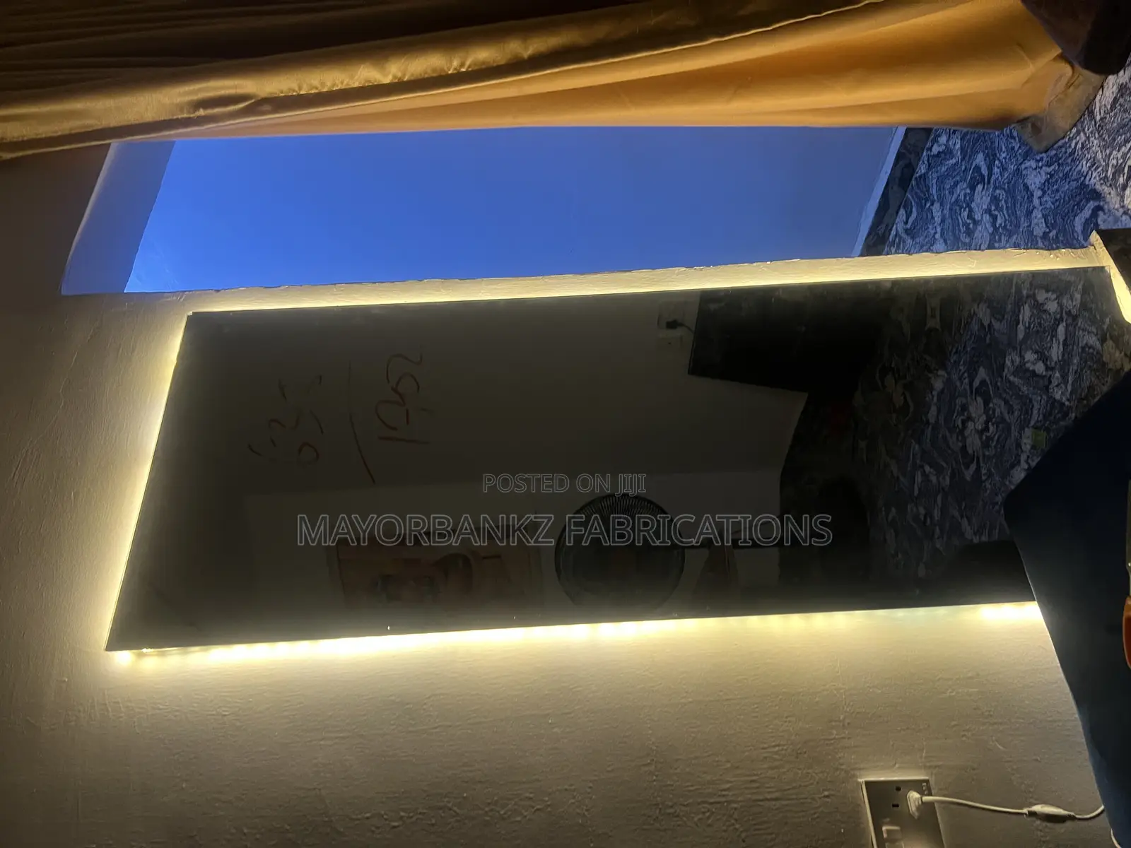 Wall Mirror With Led Light