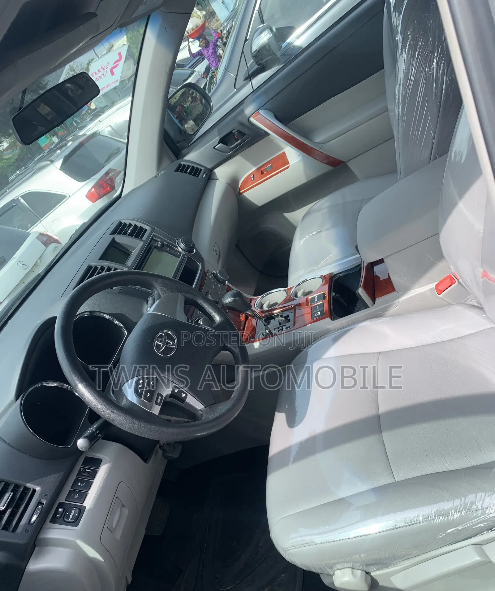 Toyota Highlander Limited 3.5l 4WD 2013 Silver