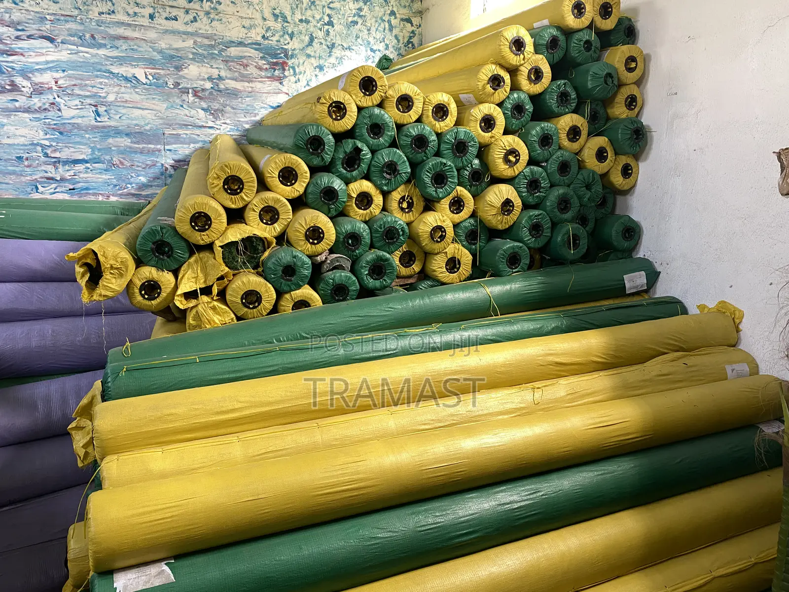 Green Artificial Grass For Home And Commercial