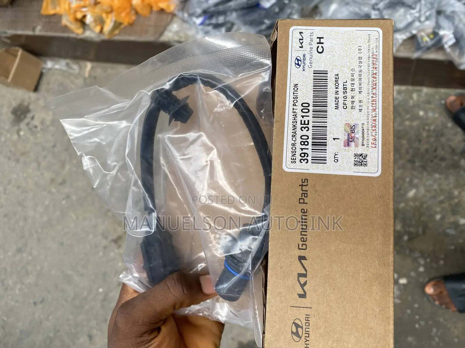 Crankshaft Sensor for Hyundai Santa Fe/ Kia Optima 2006-2010