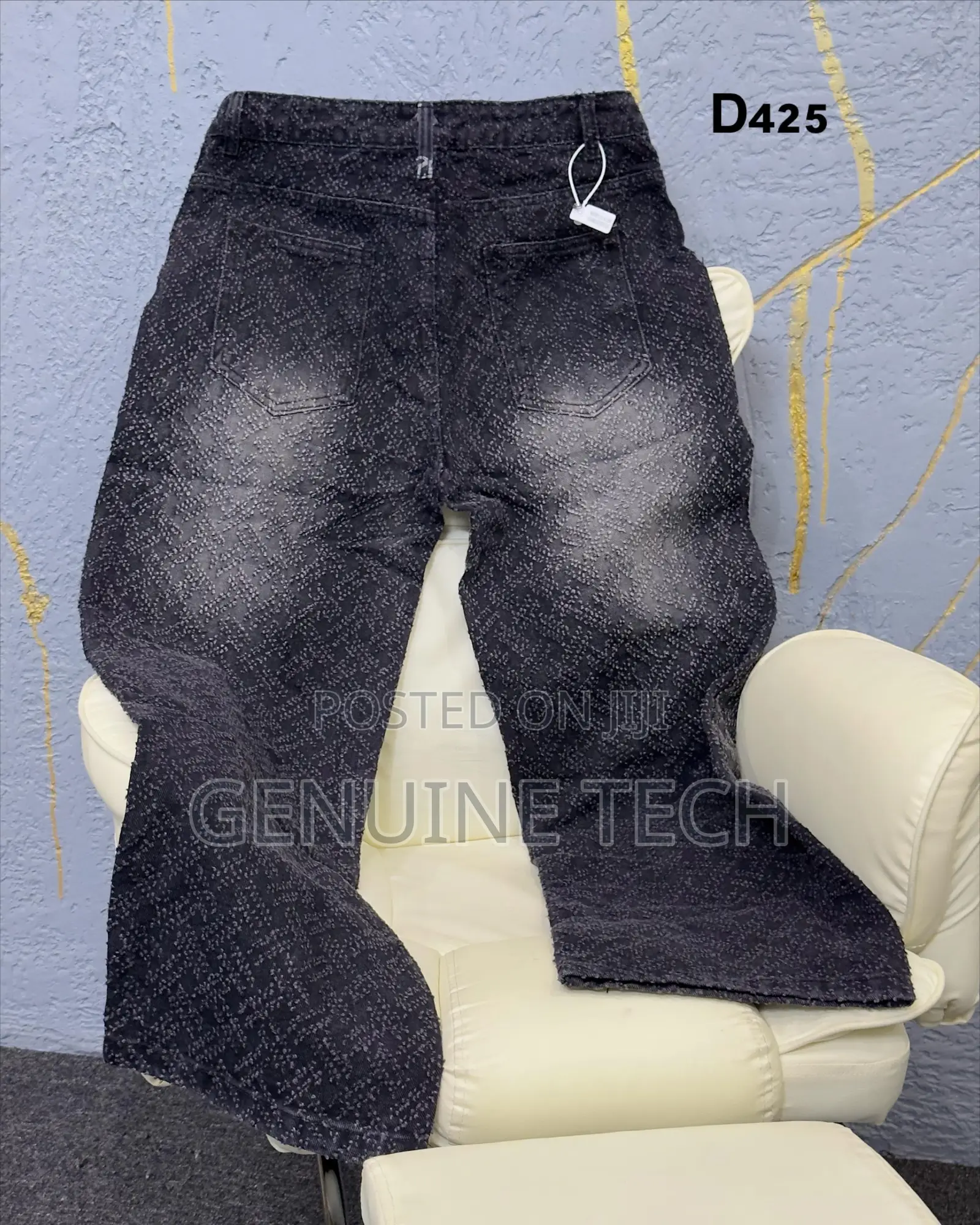 *High Quality Baggy Jeans