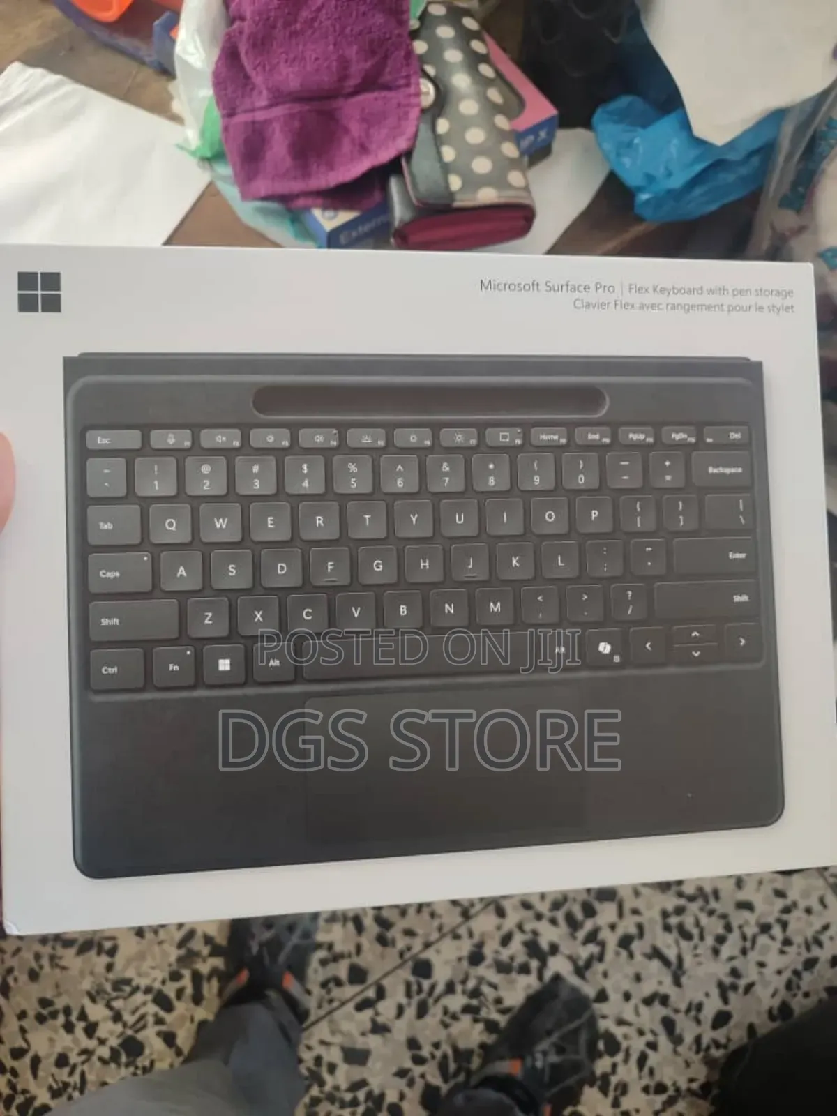 Microsoft Surface Pro Flex Keyboard With Pen Storage