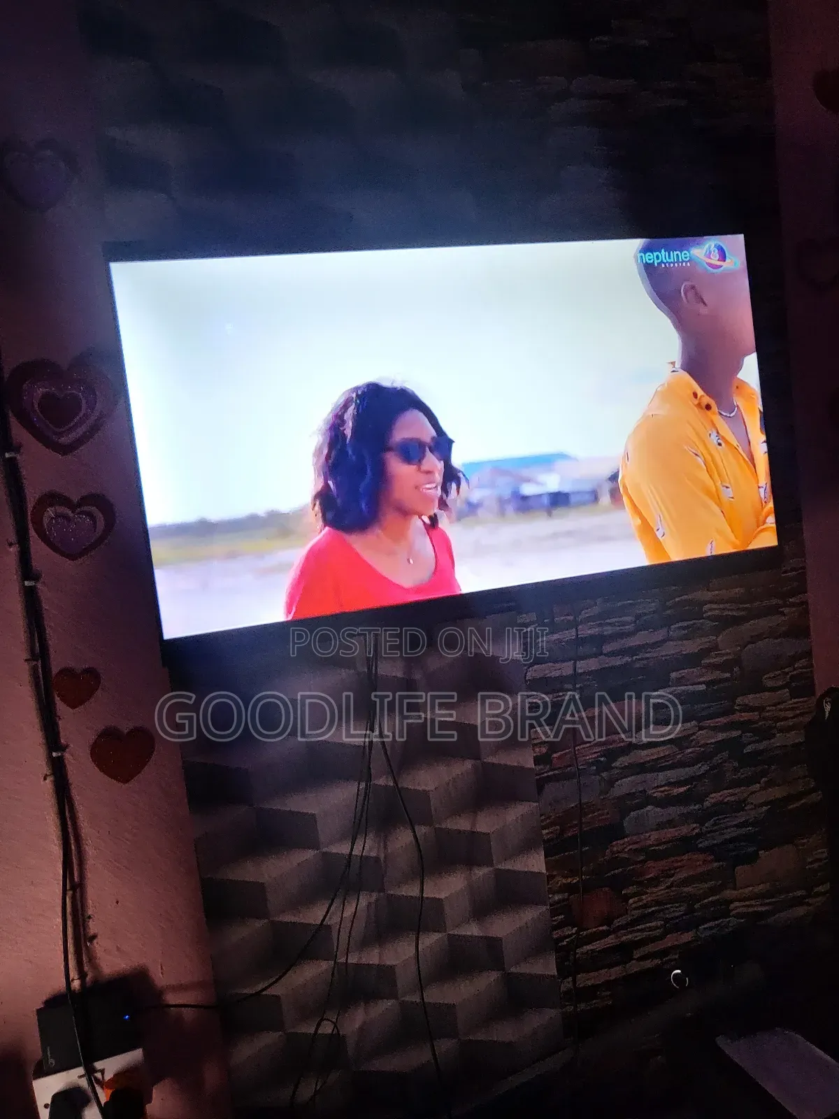 Few Months Use Hisense Smart Android Tv  Netflix App