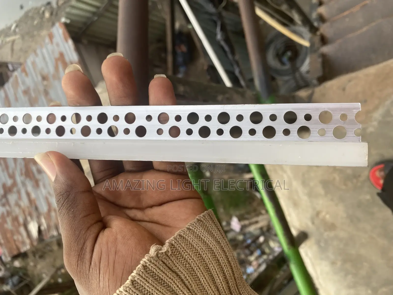 One Side Profile Frame