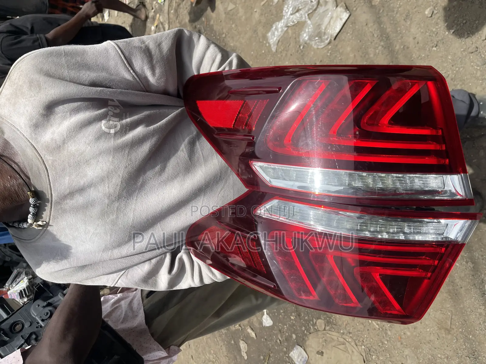 Toyota Lexus Ls460 Back Light 015 (Body Spare Parts)