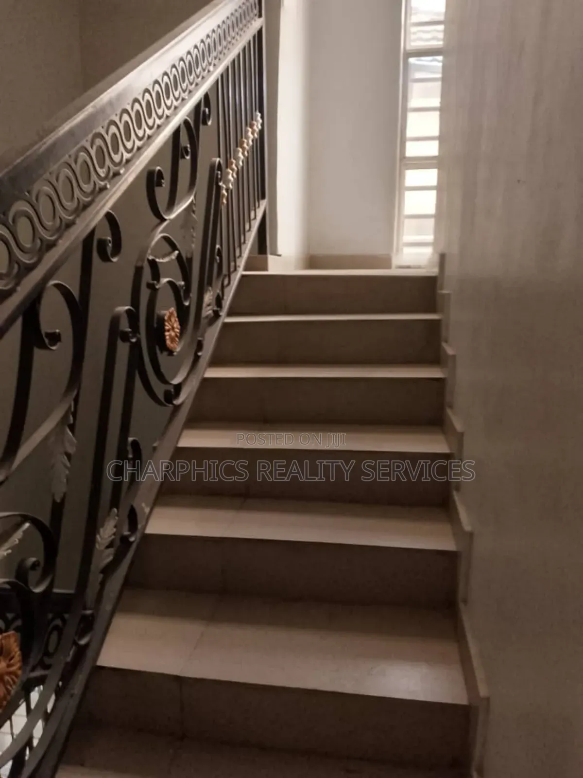 5bdrm Duplex in Lekki Phase 1 for rent